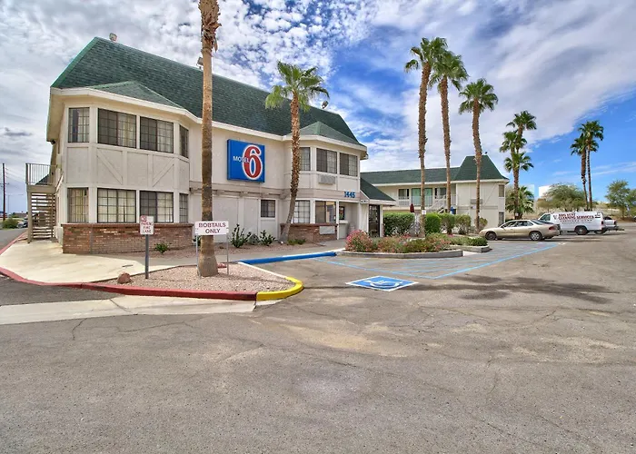 Hotel 6-yuma, Az - East 3*