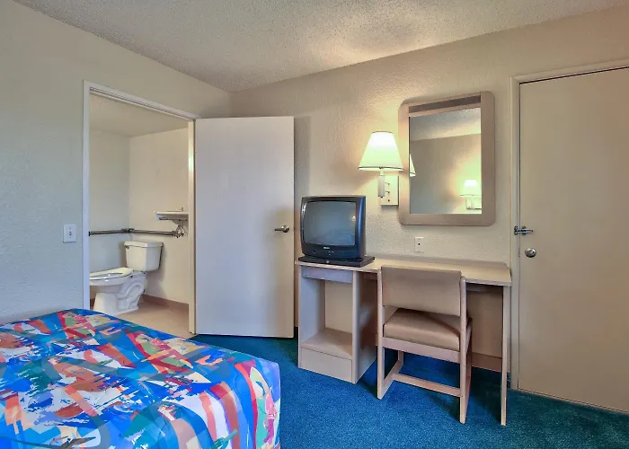 Hotel 6-yuma, Az - East 3*
